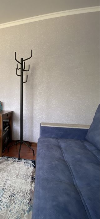 Вешалка напольная кактус,