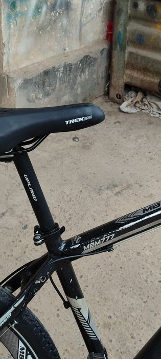 Alyuminiy velosiped sotiladi