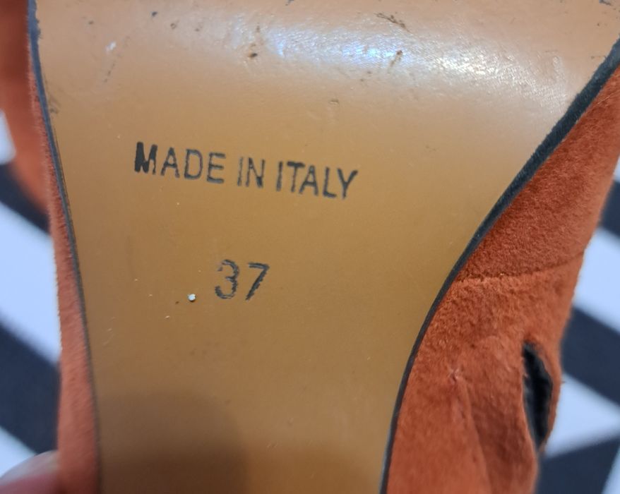 Botine piele întoarsă