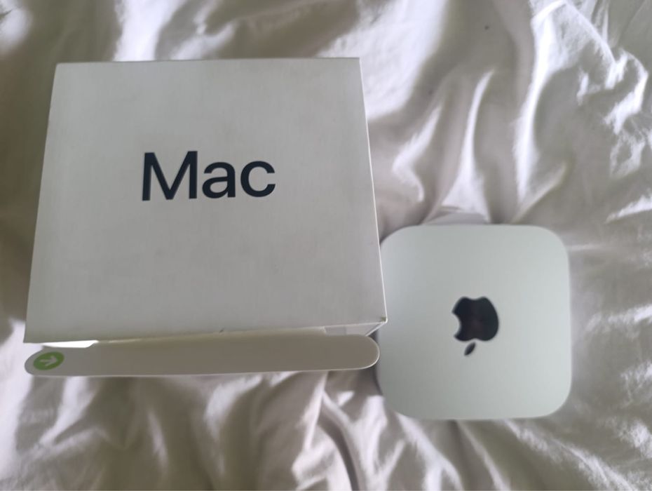 Mac Mini M4 16 gb. RAM 512gb SSD   2024
