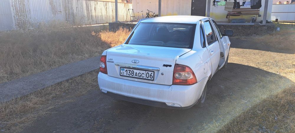 Приора на разбор