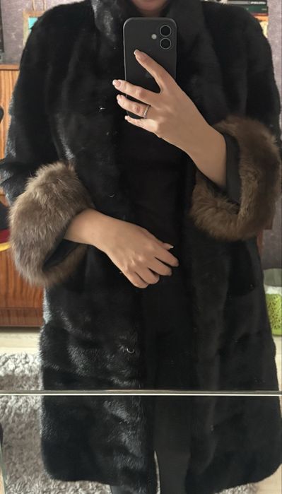 Продам норковые шубы