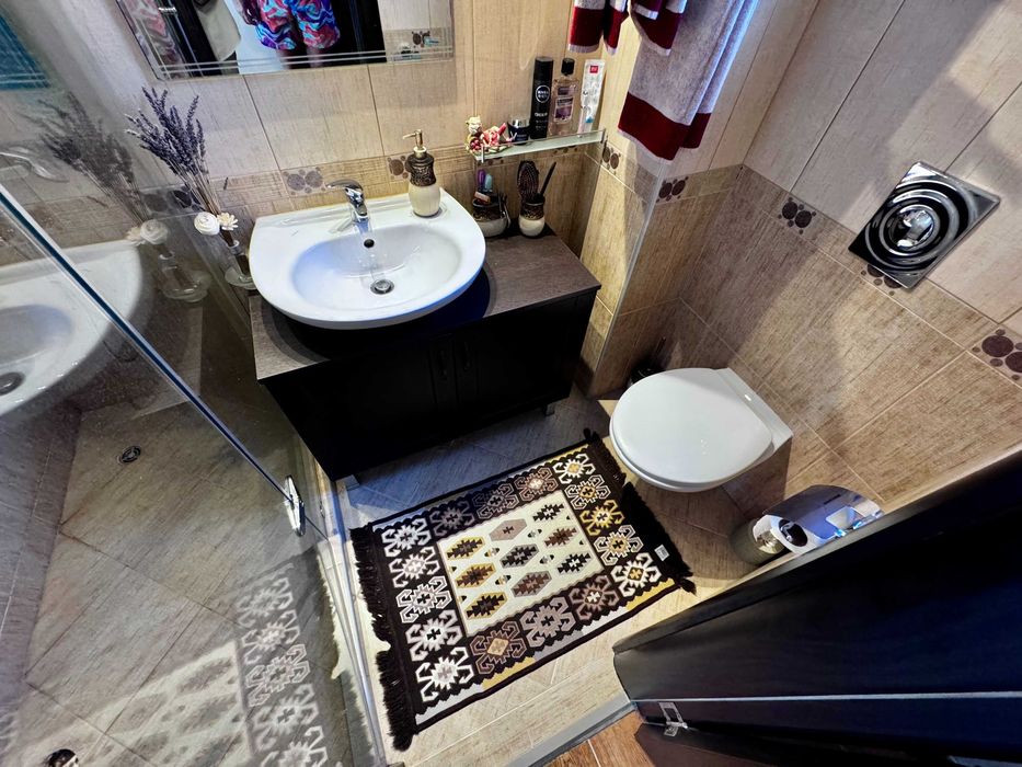 Продава се Къща в Свети Влас - 250 кв.м за 1520 €/кв.м - Снимка #15