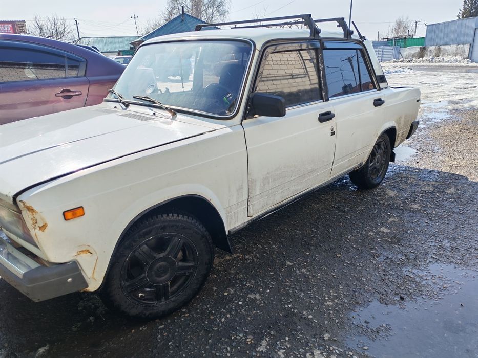 Автомашина ваз 2107