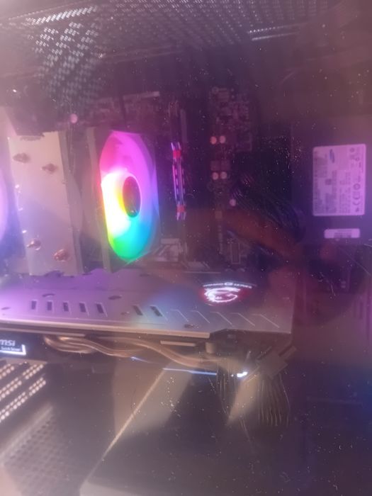 Геймърски компютър I7 6700к gtx1070 8gb