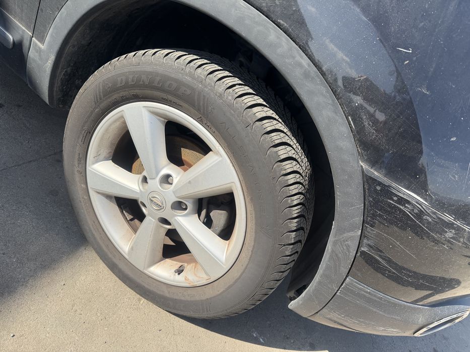 Джанти с гуми Нисан Кашкай 215/60-17