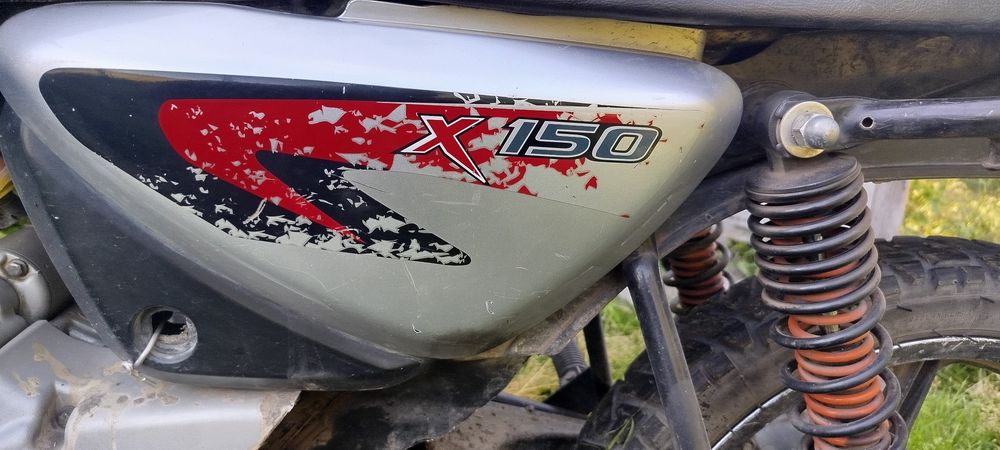 Продам матоцыкел бажадж боксер 150