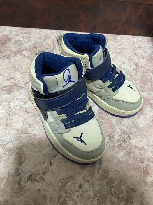 Детская обувь. Бесплатно