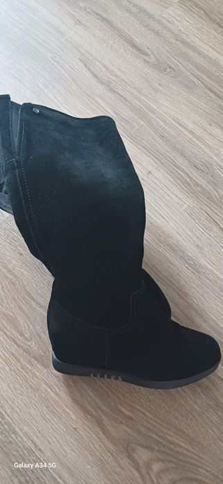 Сапоги, тапочки (чёрные, коричневые))