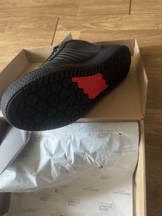 Обувки Red Brick