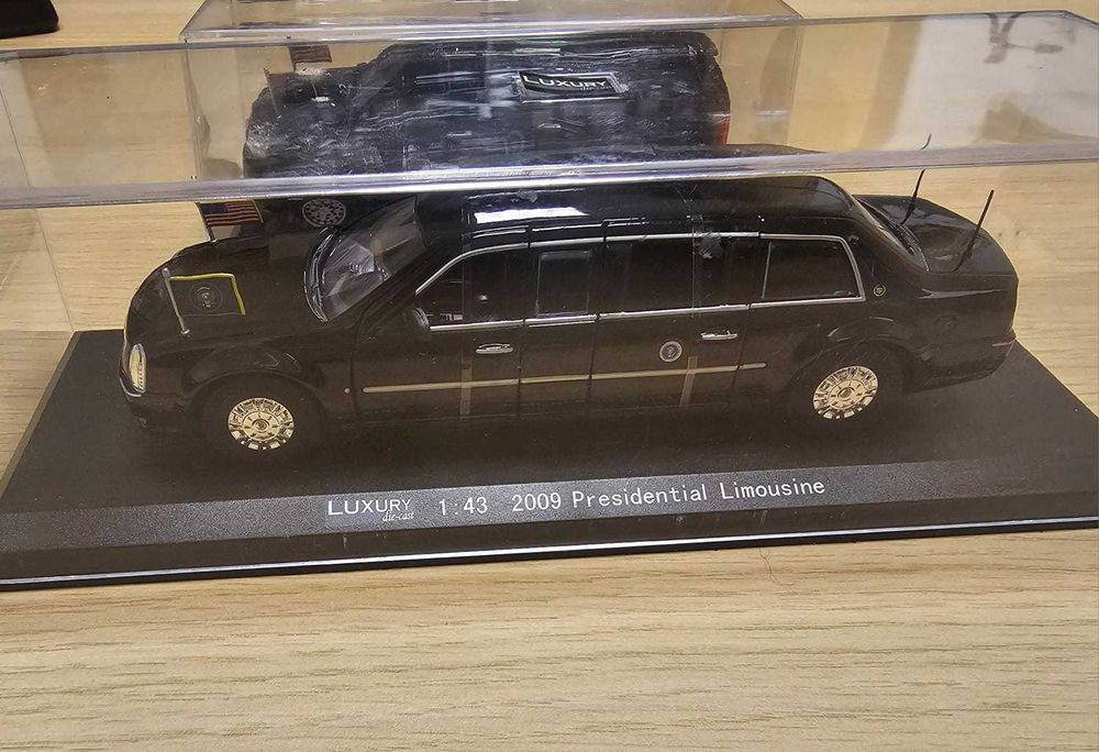 Set masinute 1:43 - BESTIA- Limuzina prezidențială