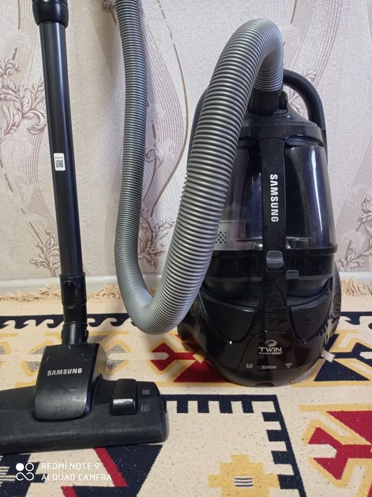 Пылесос Самсунг 2200 w.
