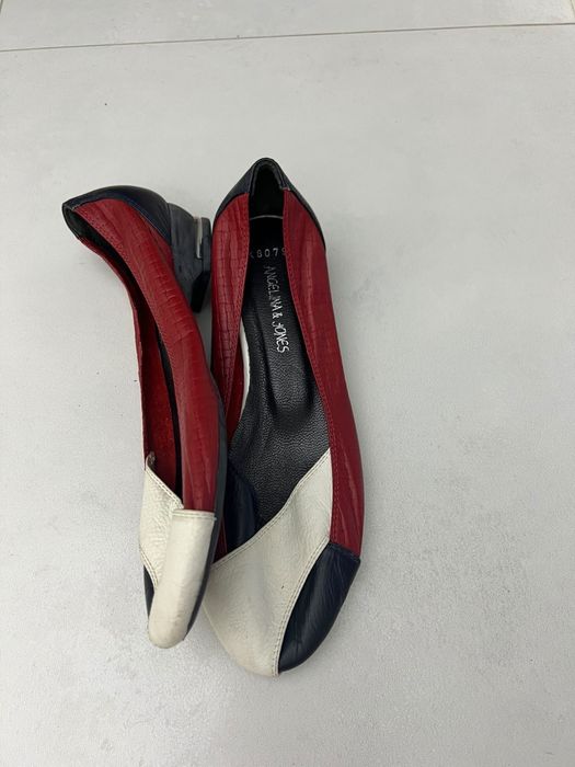 Vand pantofi piele