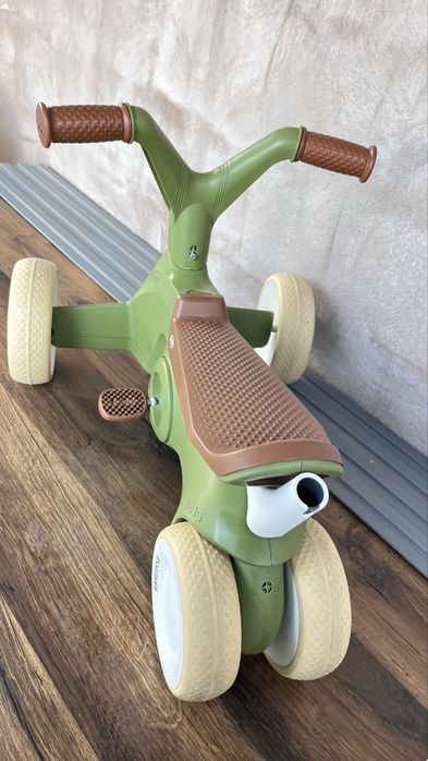 Kart cu pedale GO 2 Retro Verde