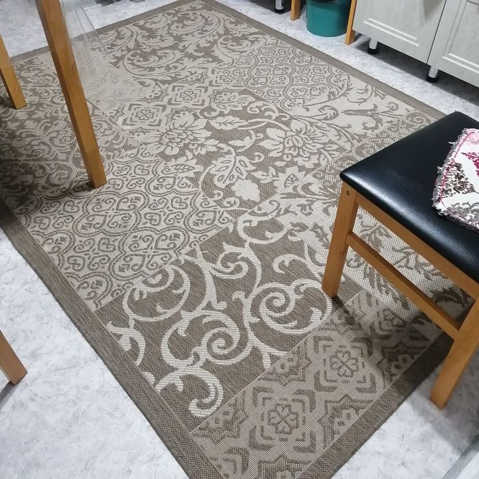 Продам ковры в отличном состоянии нии