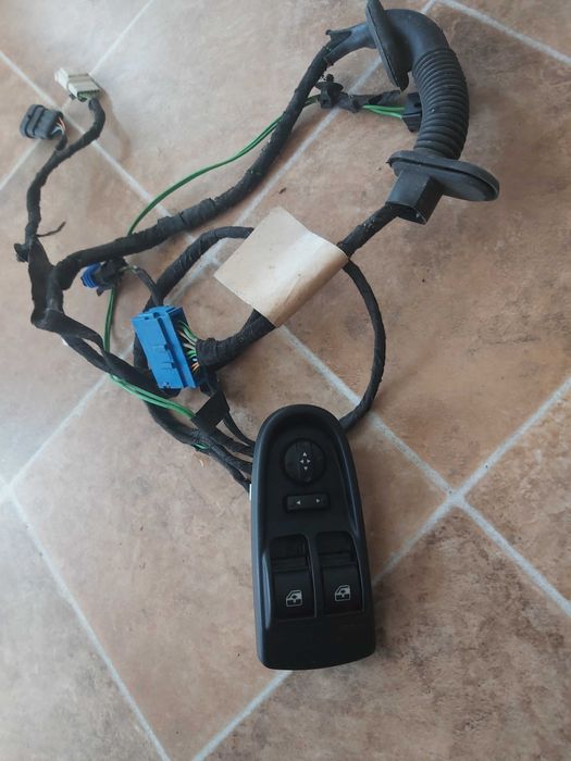 Butoane Comutatator comanda geam usa Iveco.Dayli euro4