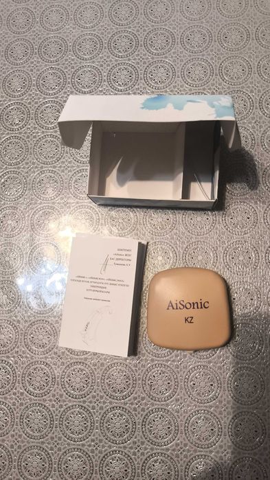 Продам новый слуховой аппарат