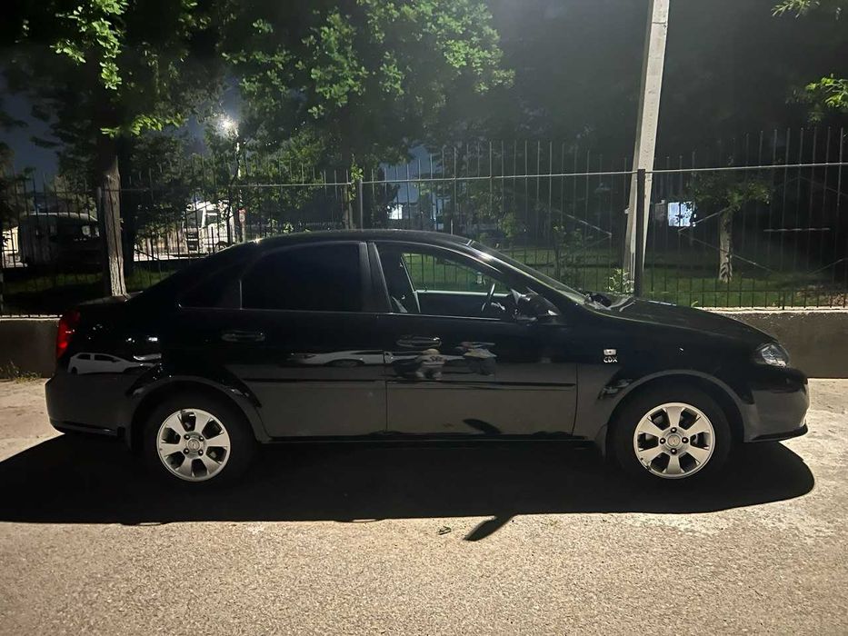 Qora Gentra Chevrolet 2024 Sotaman. Black GBO