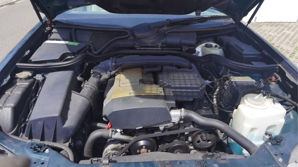 Запчасть Мерседес 210 124