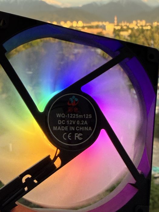 RGB кулер / вентилятор 120мм для ПК 12 см