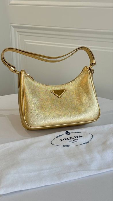 Новая сумка Prada