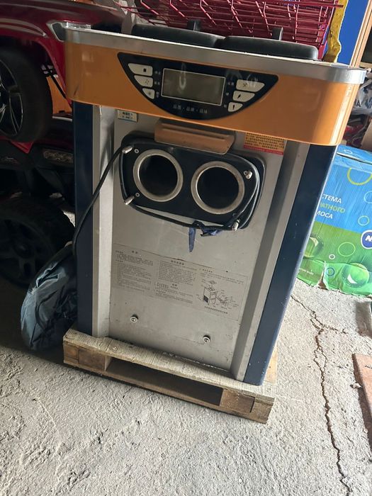 продам аппарат для мягкого мороженого