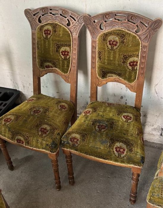 Scaune / fotolii centenare