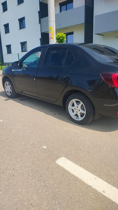 Dacia Logan proprietar.