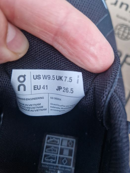 On Cloud 5 маратонки