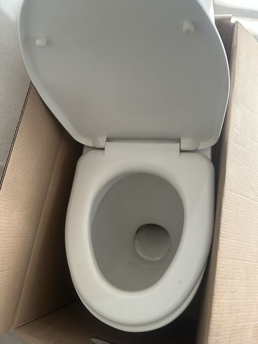 Продам унитаз б/у