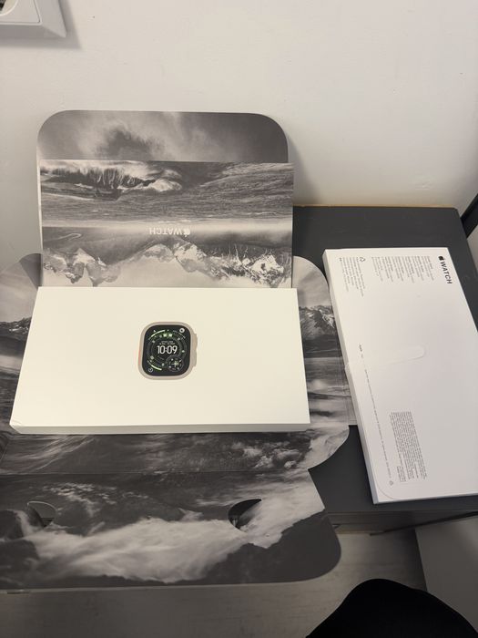 Apple Watch Ultra 3, GPS+Cellular,/Natural Titanium 49mm Anchor blue