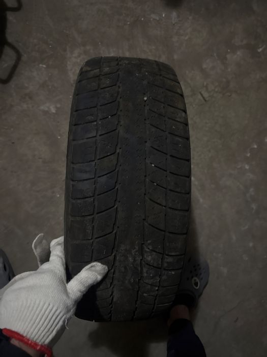 Резина 195/65/15 зимняя