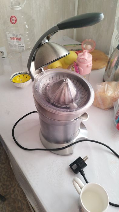 Продам сокавыжималку