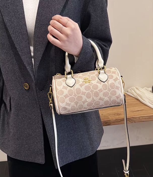 Женские сумки coach