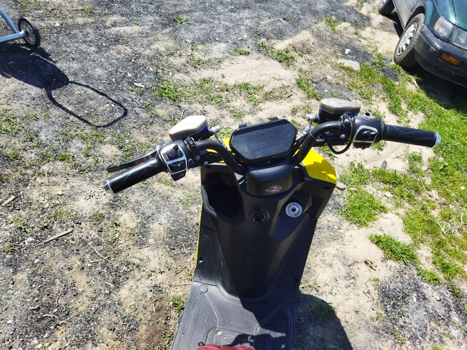 Скутер мопед электро