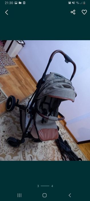 Продаю коляску , цвет коричневый