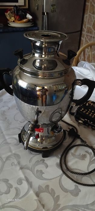 Vând samovar  ptr priźa
