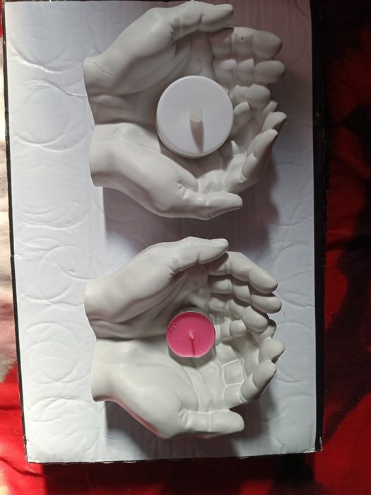 Decorațiuni din ipsos, lucrate cu grijă – cadoul ideal