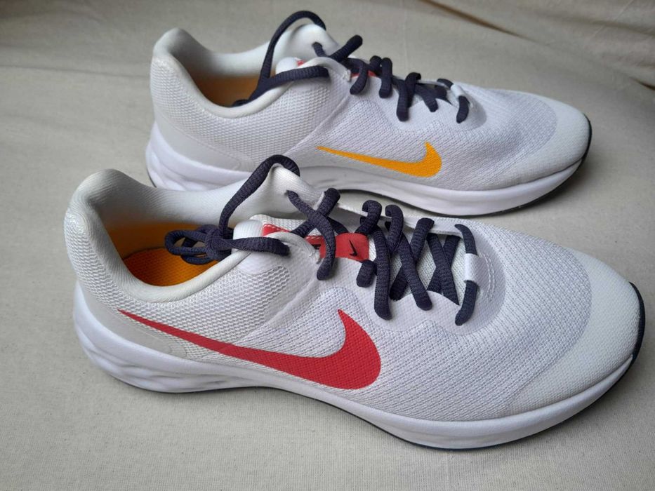 Маратонки NIKE Running размер 38 EU - 24 см. (нови, оригинални)