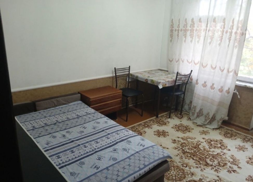 Продам квартиру в общежитии