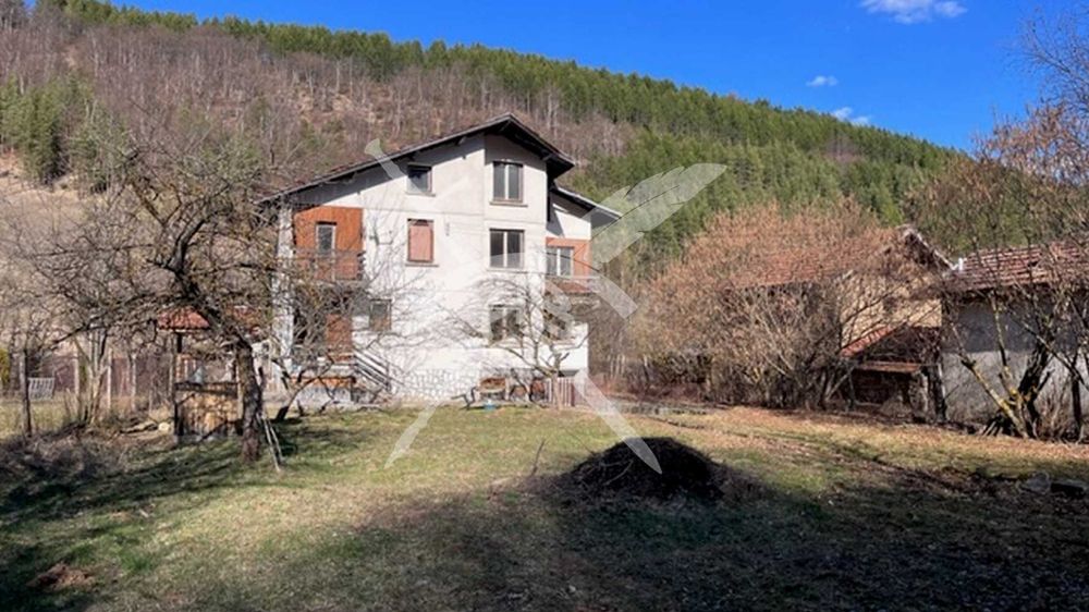 Продава се Къща в с. Гинци, Област София-област - 83 кв.м за 1302 €/кв.м - Снимка #9