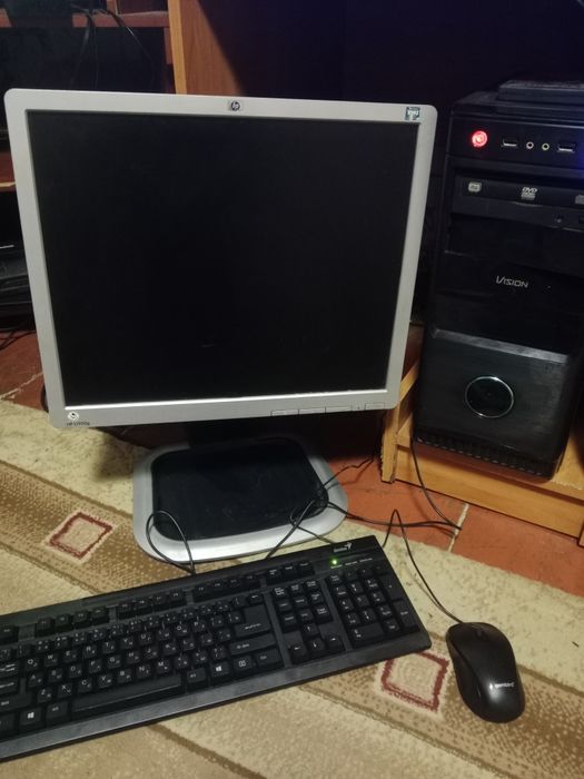 Продам компютор не дорого