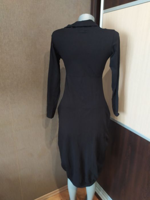 Спортна черна рокля