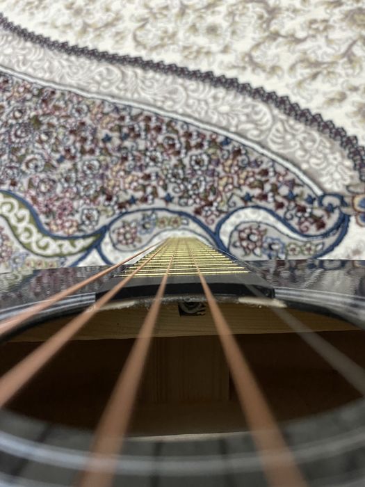 Акустическая гитара Levinson