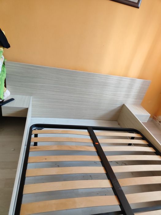 Спалня с подматрачна рамка