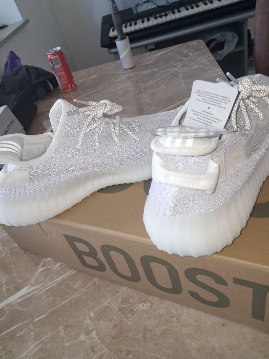 Yezzy boost 350 reflective