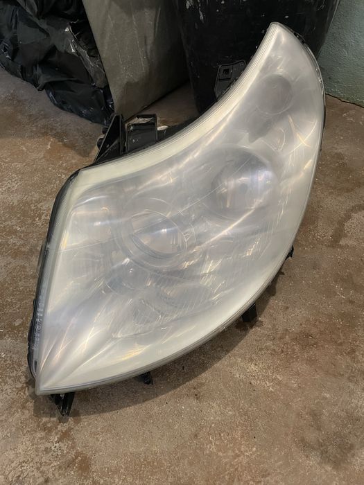 Полиране на фарове + PPF защита. Фолиране на авто детайли.