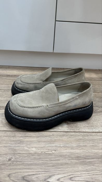 Продам обувь в отличном состоянии