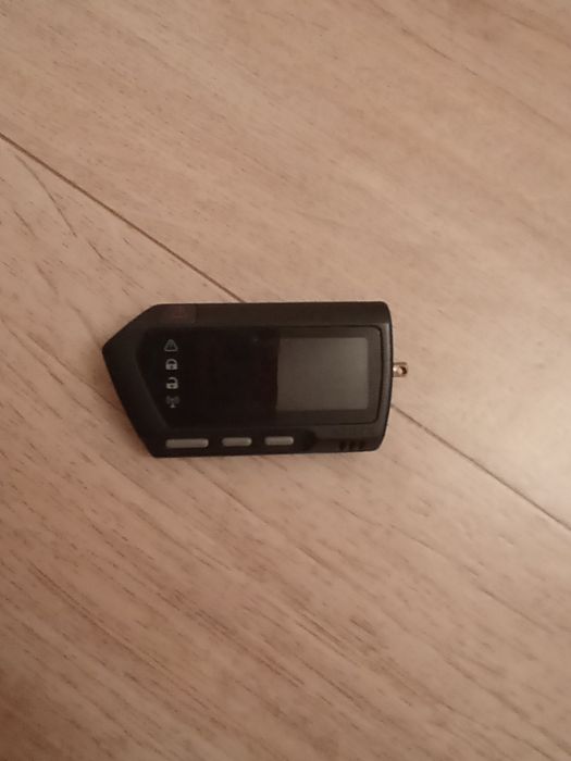 Продам брелок сигнализации пандора