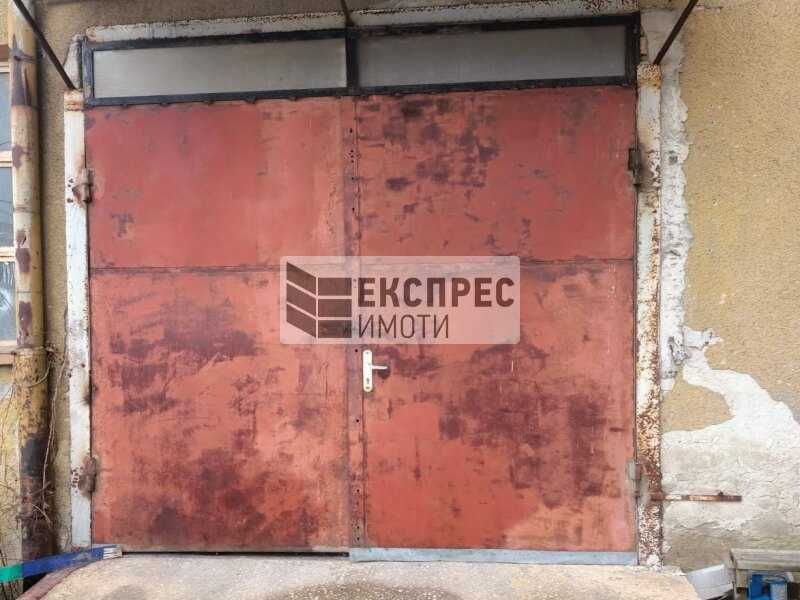 склад в района на Аспарухово